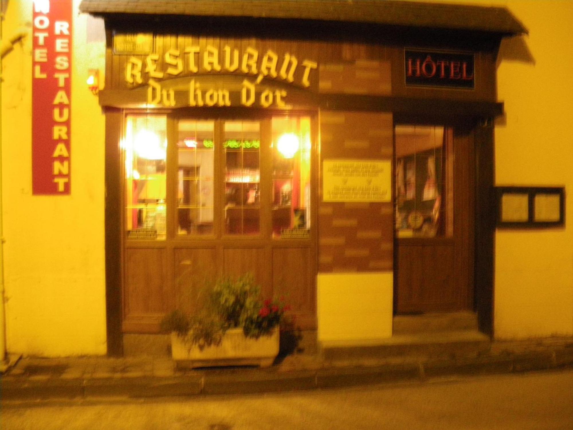 Hotel Restaurant Du Lion D'Or Château-Chinon Eksteriør billede
